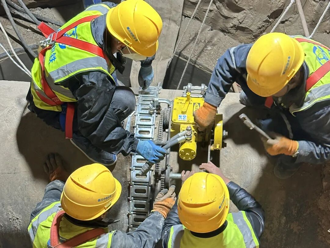 民族街供水管網(wǎng)“煥新”，工程事業(yè)中心58小時攻堅保障民生用水安全